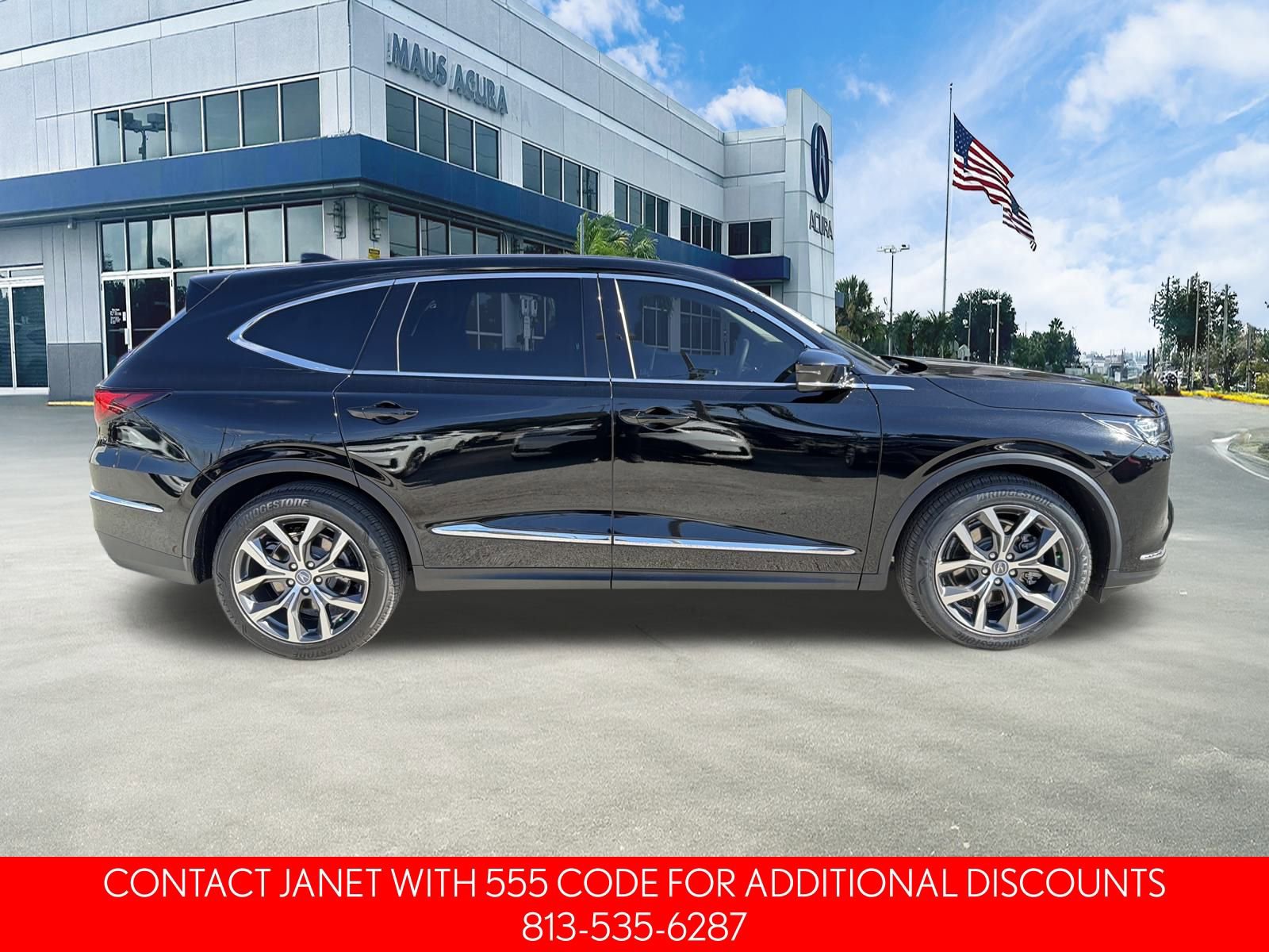 Used 2023 Acura MDX FWD w/ Technology Package image 3