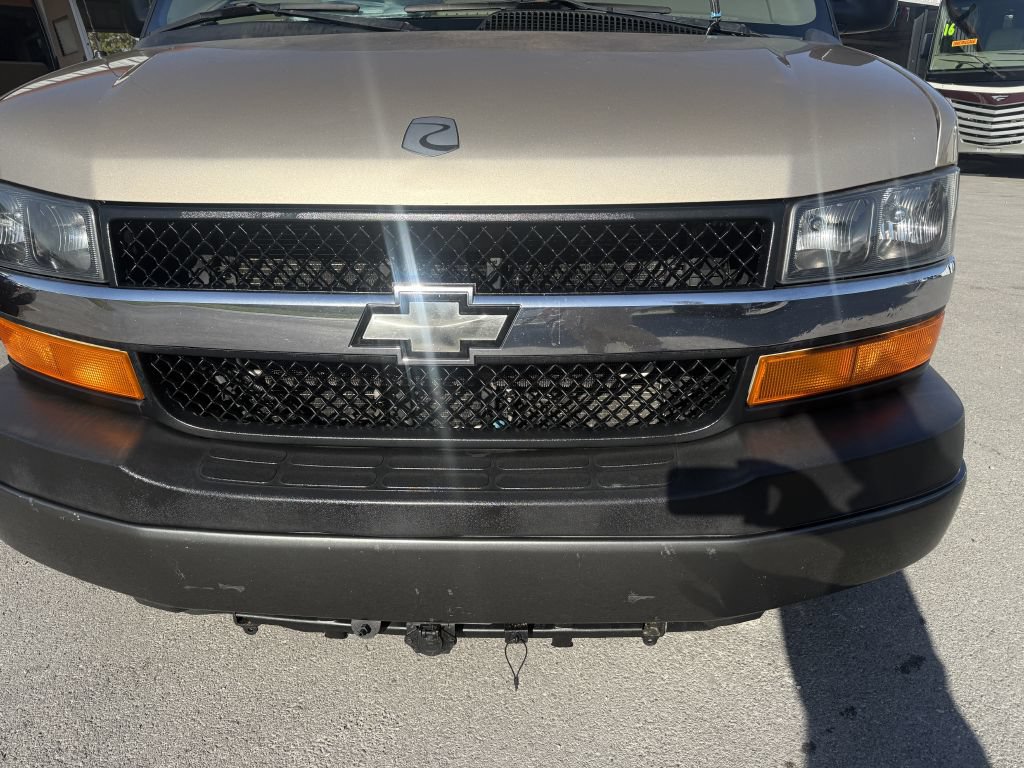 Used 2011 Chevrolet Express 2500 w/ Power Package RWD image 27