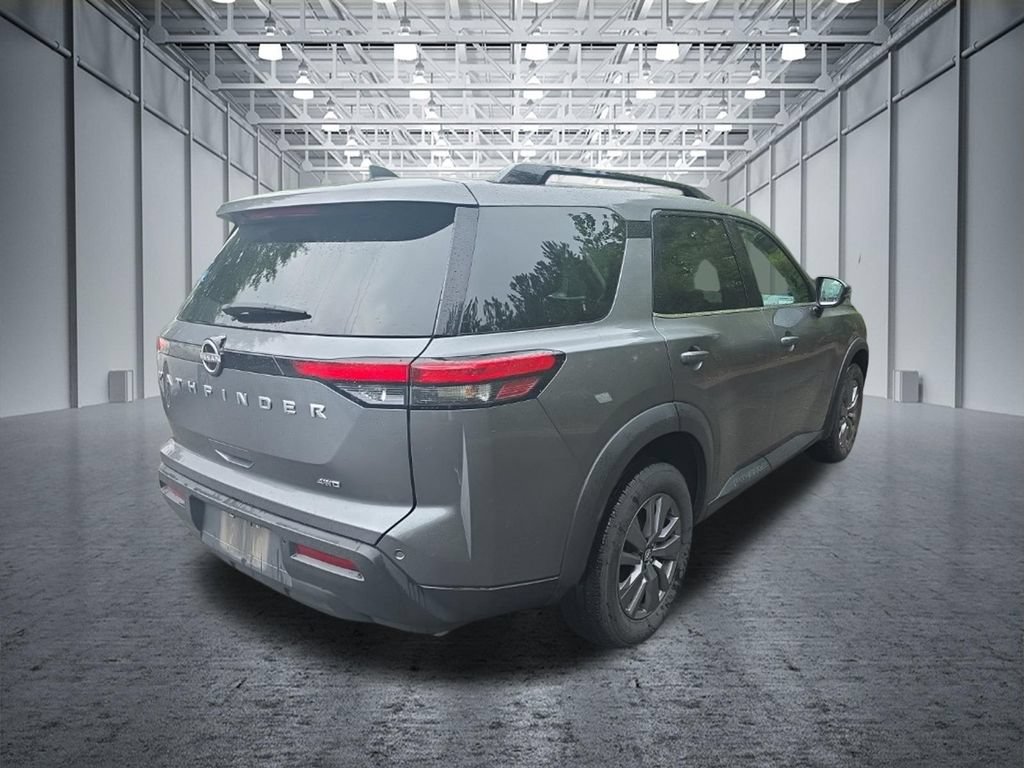 Certified 2025 Nissan Pathfinder SV AWD/4WD image 9
