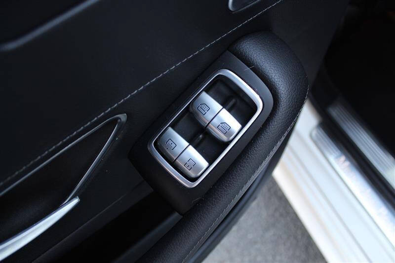 Used 2020 Mercedes-Benz S 450 Sedan image 25