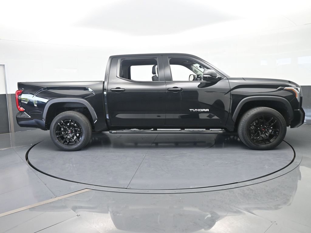 Used 2023 Toyota Tundra SR5 w/ SR5 Premium Package AWD/4WD image 7