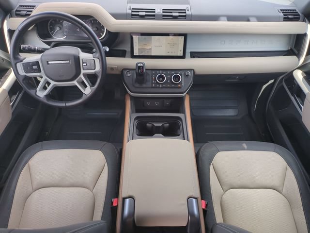 Used 2023 Land Rover Defender 110 X-Dynamic SE AWD/4WD image 14