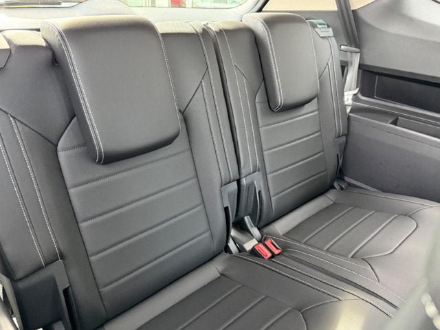 New 2026 Volkswagen Atlas SEL AWD/4WD image 6