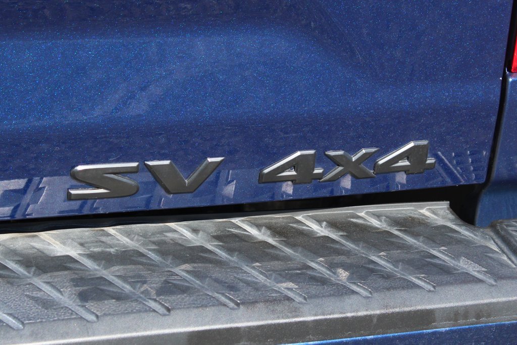 Used 2022 Nissan Titan SV image 45