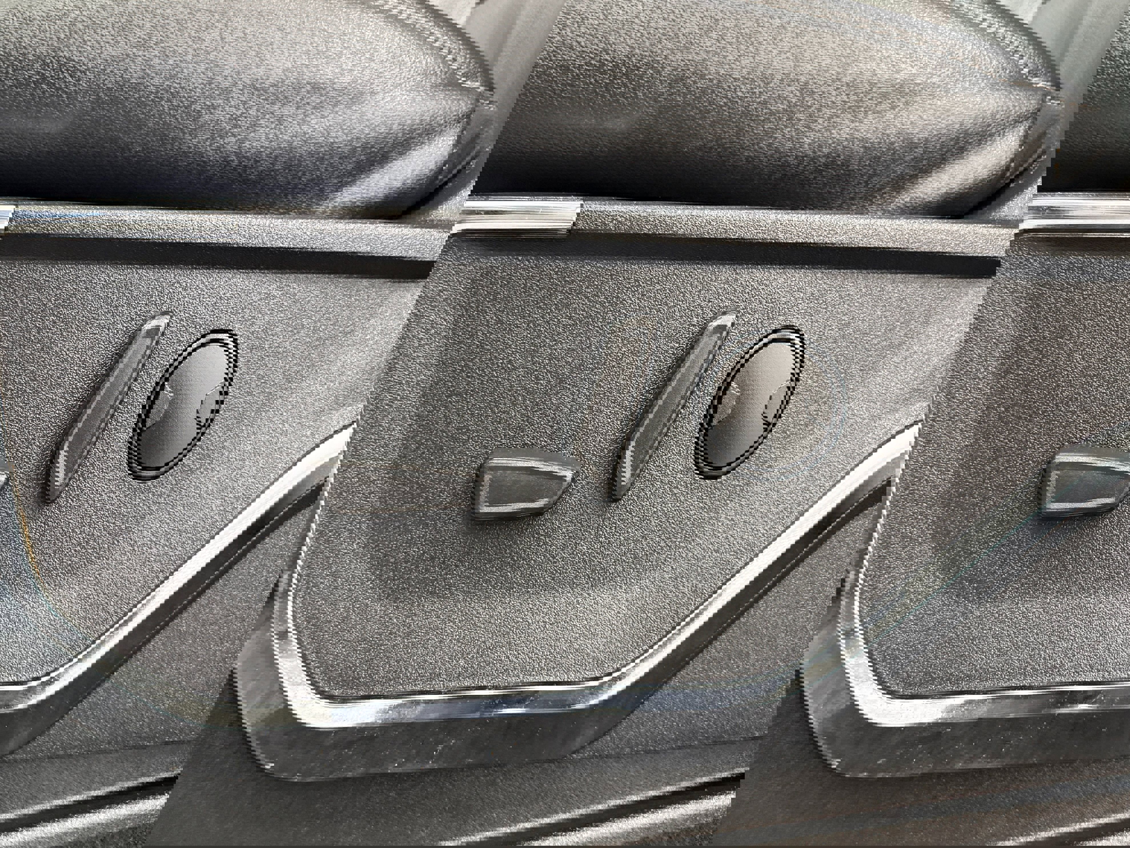 Used 2024 Ford F150 Lariat image 31