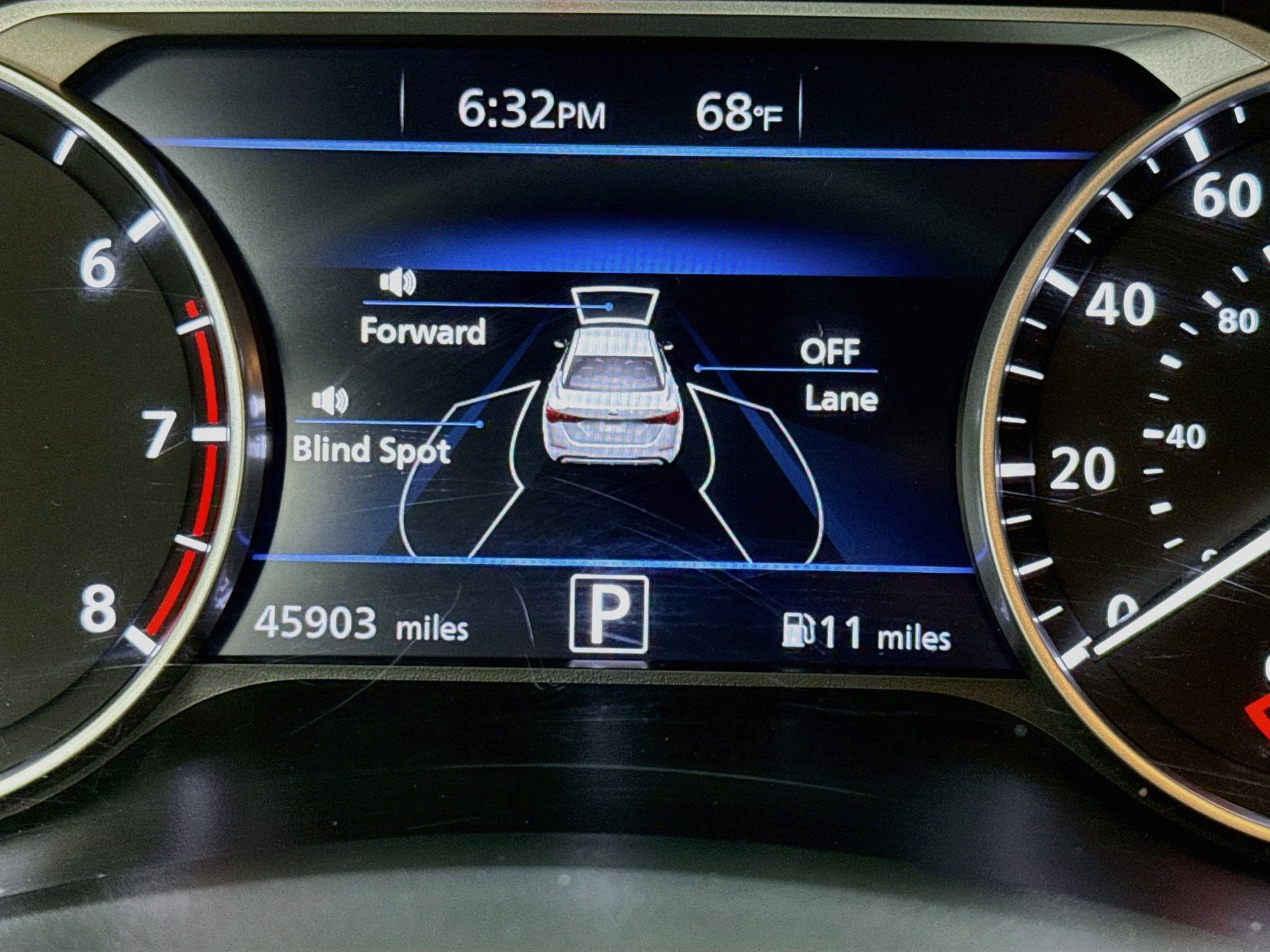 Used 2025 Nissan Sentra SV FWD image 18