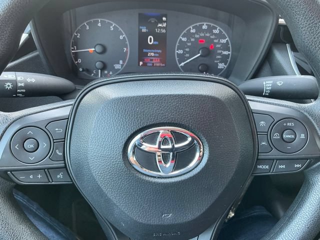 Used 2025 Toyota Corolla LE FWD image 27
