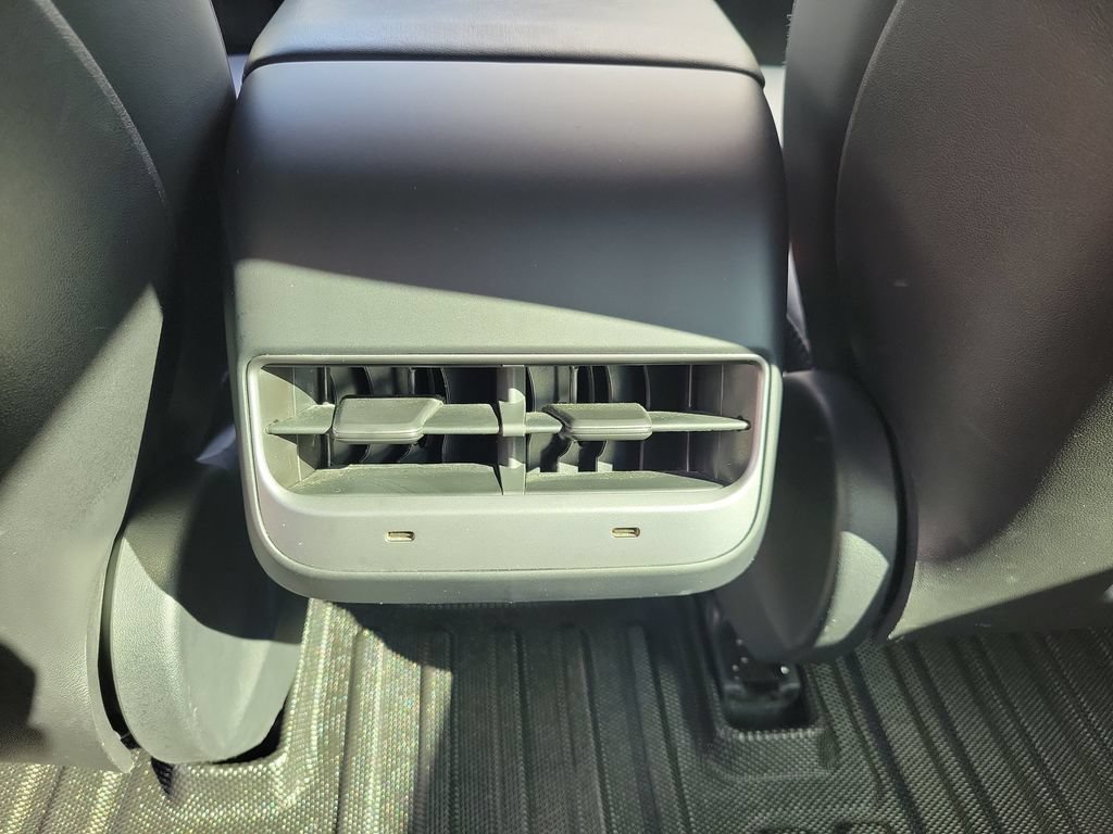 Used 2021 Tesla Model 3 Standard Range Plus RWD image 14