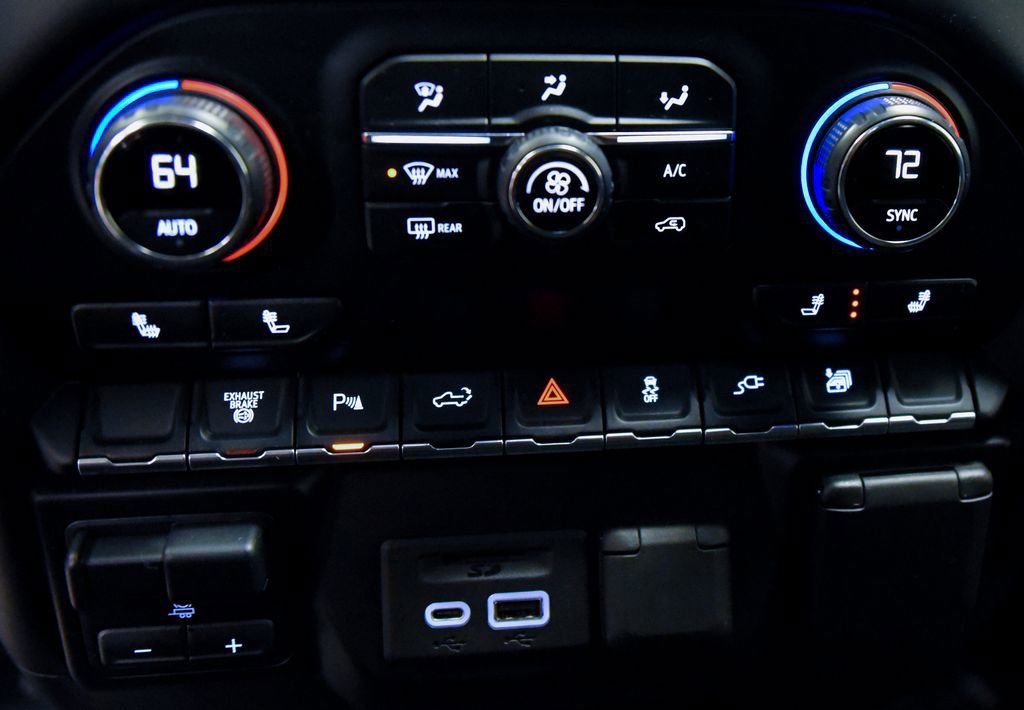 Used 2020 Chevrolet Silverado 2500 LT w/ All Star Edition image 23