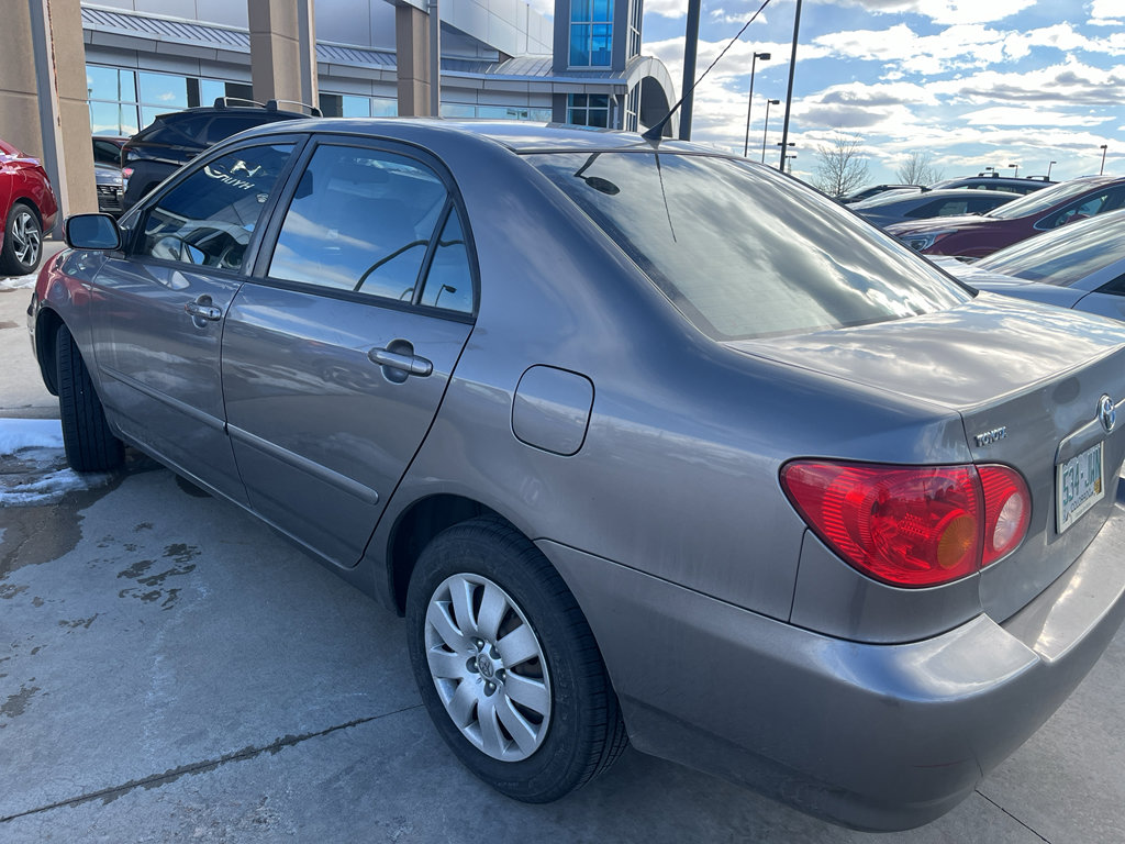 Used 2003 Toyota Corolla LE image 2