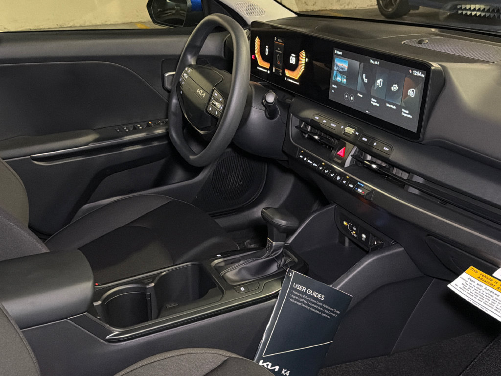 New 2026 Kia K4 FWD image 13