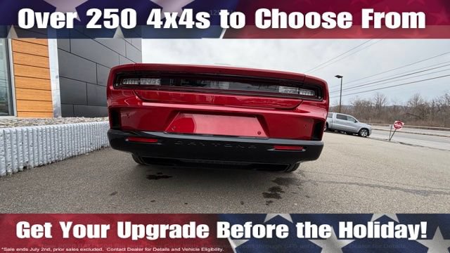 Used 2024 Dodge Charger Daytona R/T w/ Plus Group AWD/4WD image 13