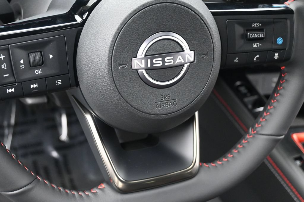 New 2026 Nissan Kicks SR w/ Cold Weather Package FWD image 12