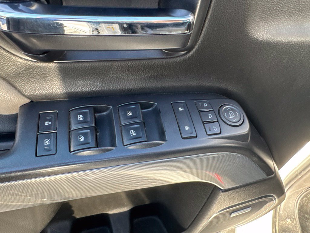 Used 2016 Chevrolet Silverado 1500 LTZ Z71 w/ LTZ Plus Package AWD/4WD image 13