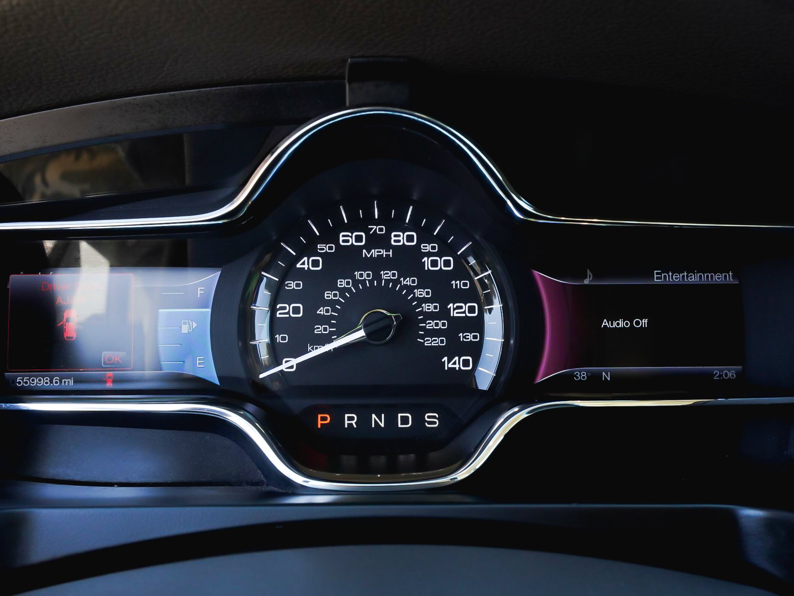 Used 2013 Lincoln MKS AWD image 18