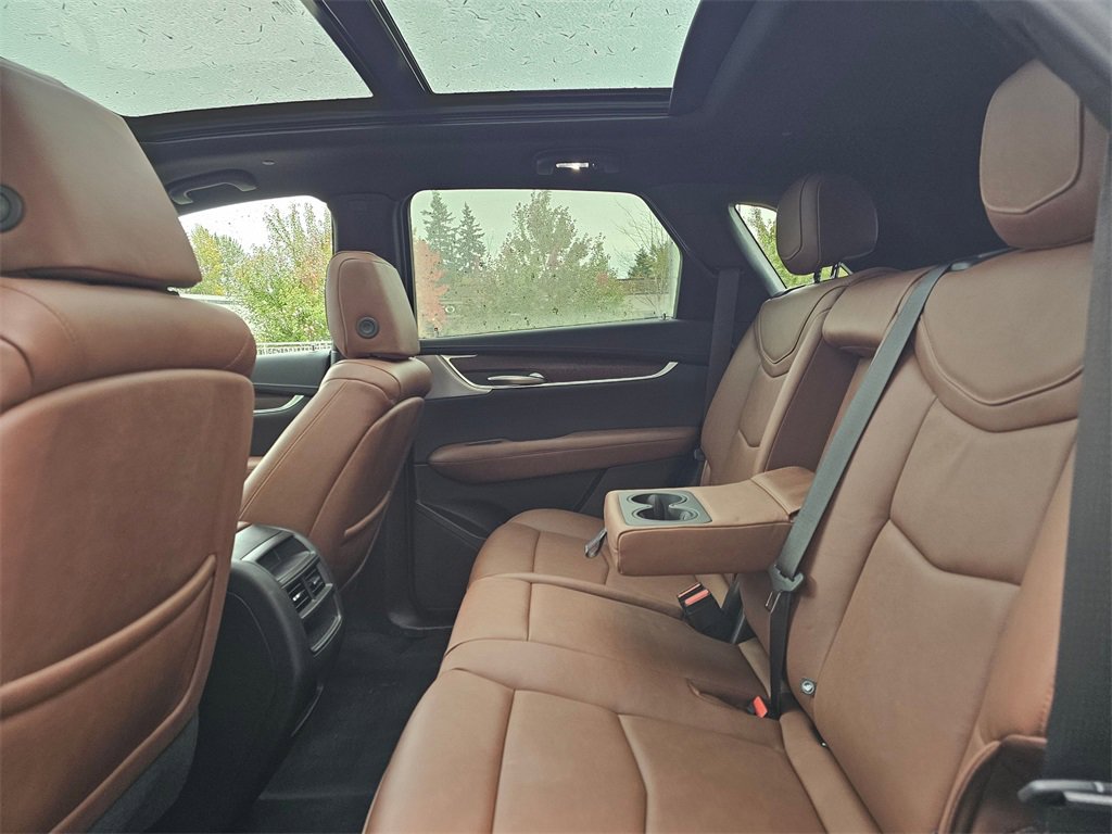 Certified 2025 Cadillac XT5 Premium Luxury w/ Technology Package image 18