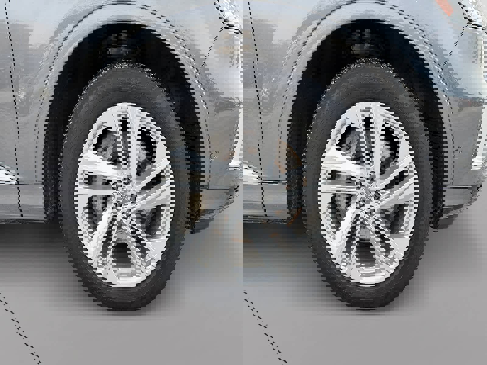 Used 2020 Audi Q7 3.0T Premium Plus w/ Premium Plus Package AWD/4WD image 8