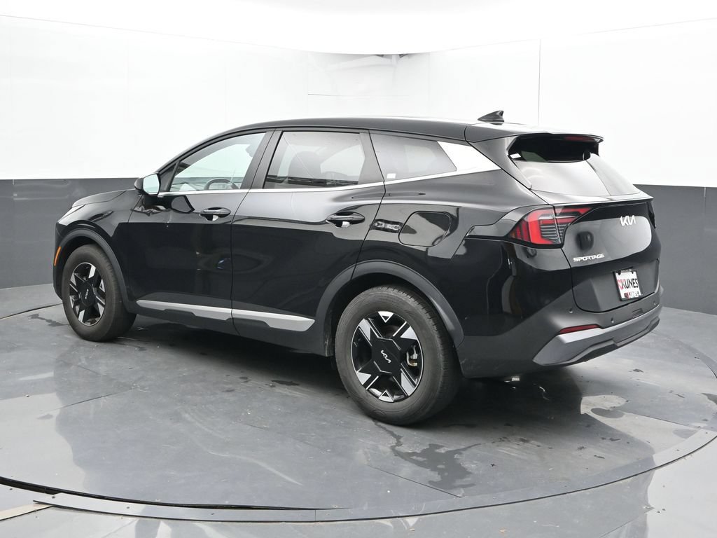 Used 2026 Kia Sportage LX FWD image 10