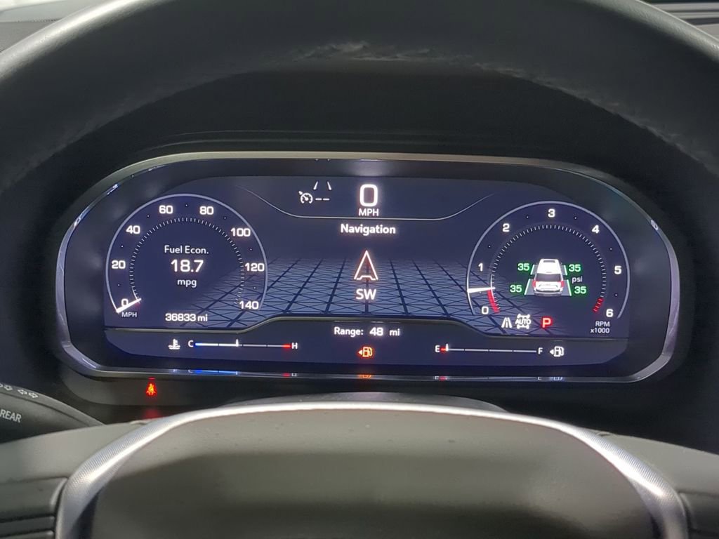 Used 2023 GMC Yukon SLE image 39