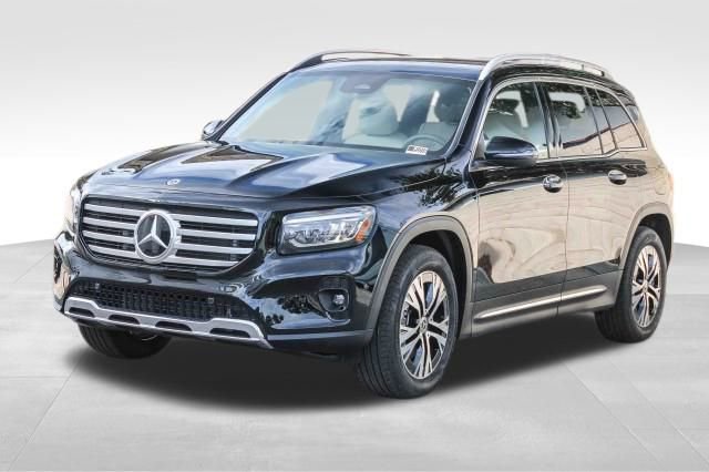New 2026 Mercedes-Benz GLB 250 4MATIC image 3