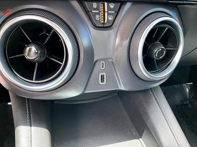 Used 2021 Chevrolet Blazer LT FWD image 25