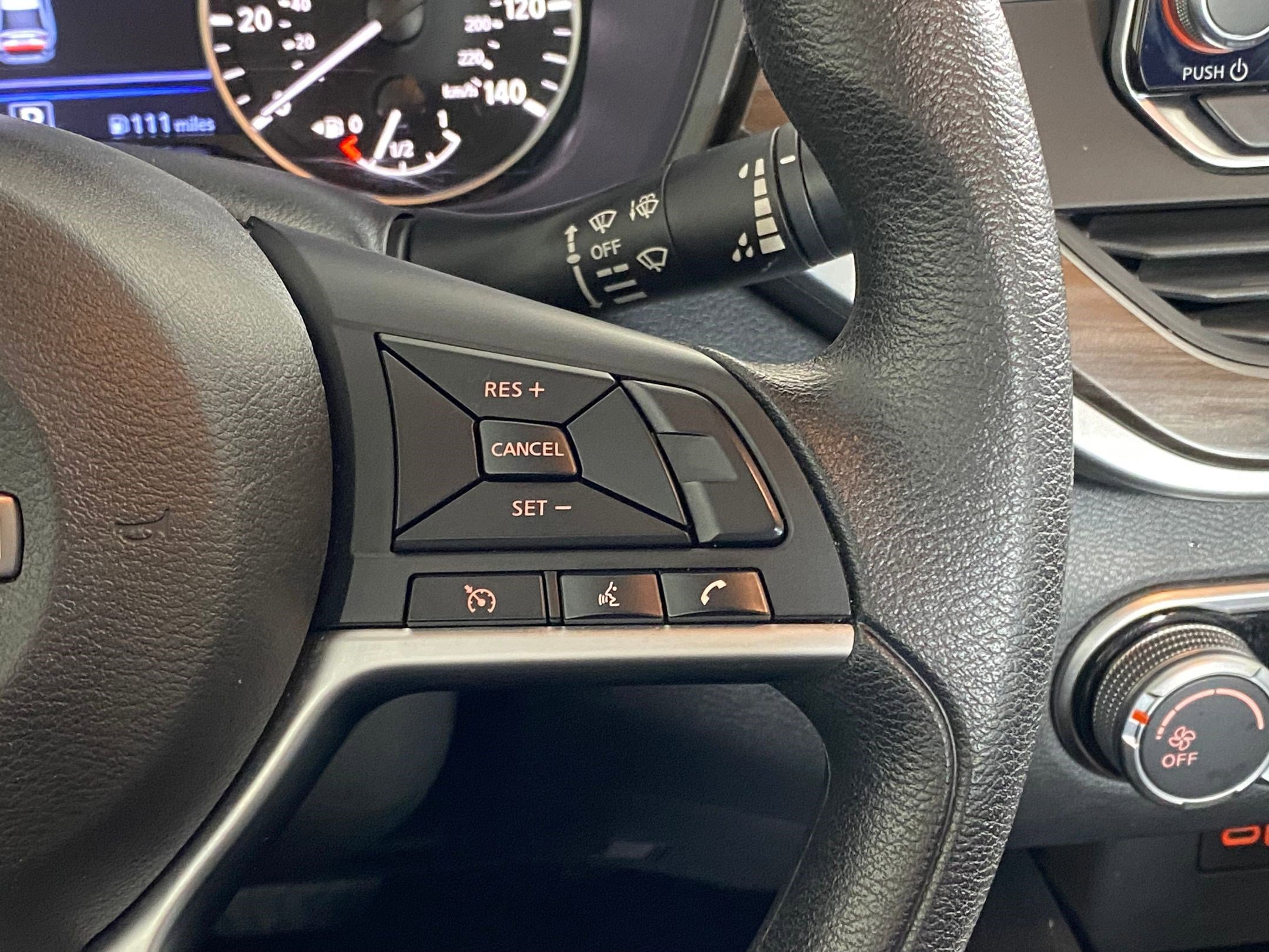 Used 2024 Nissan Altima 2.5 SV image 27