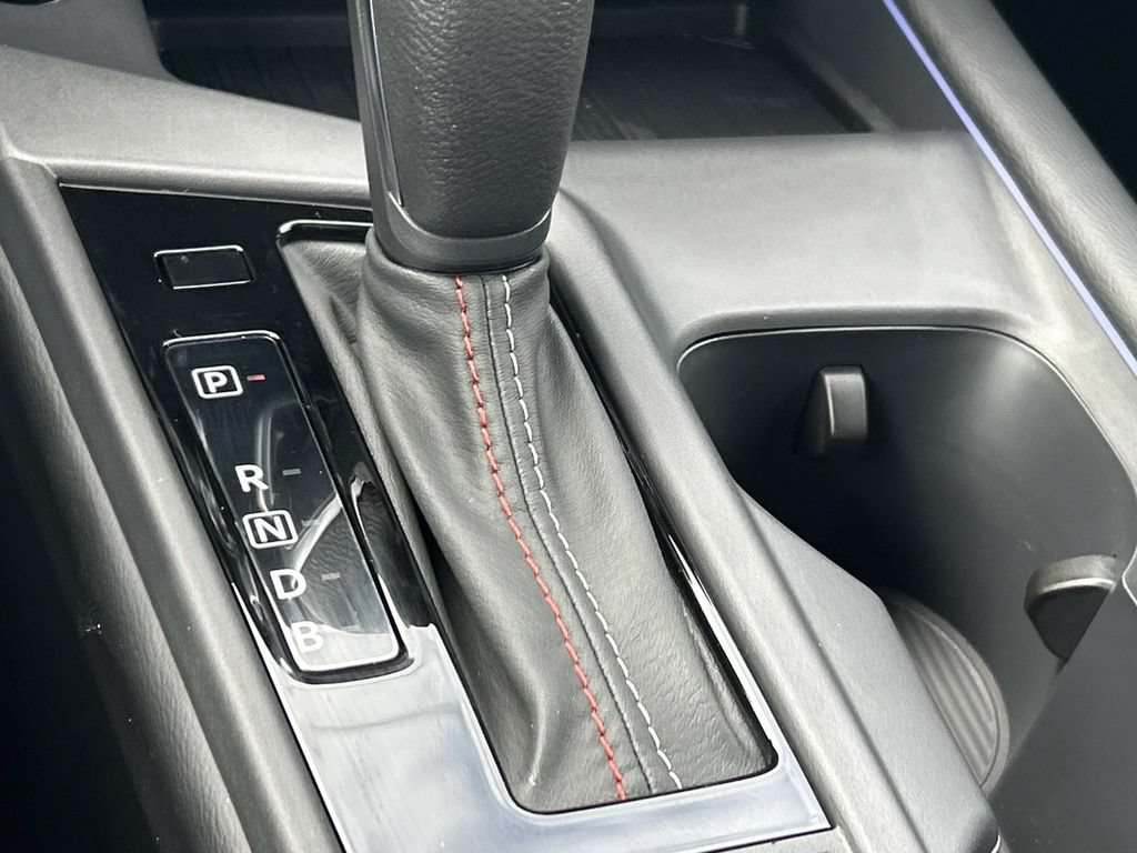 New 2026 Nissan Sentra SR w/ Floor Mat Package FWD image 30
