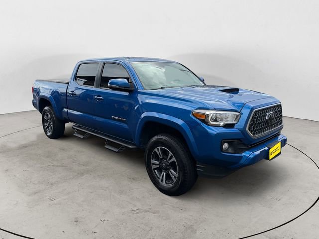 Used 2018 Toyota Tacoma TRD Sport w/ Technology Package image 7