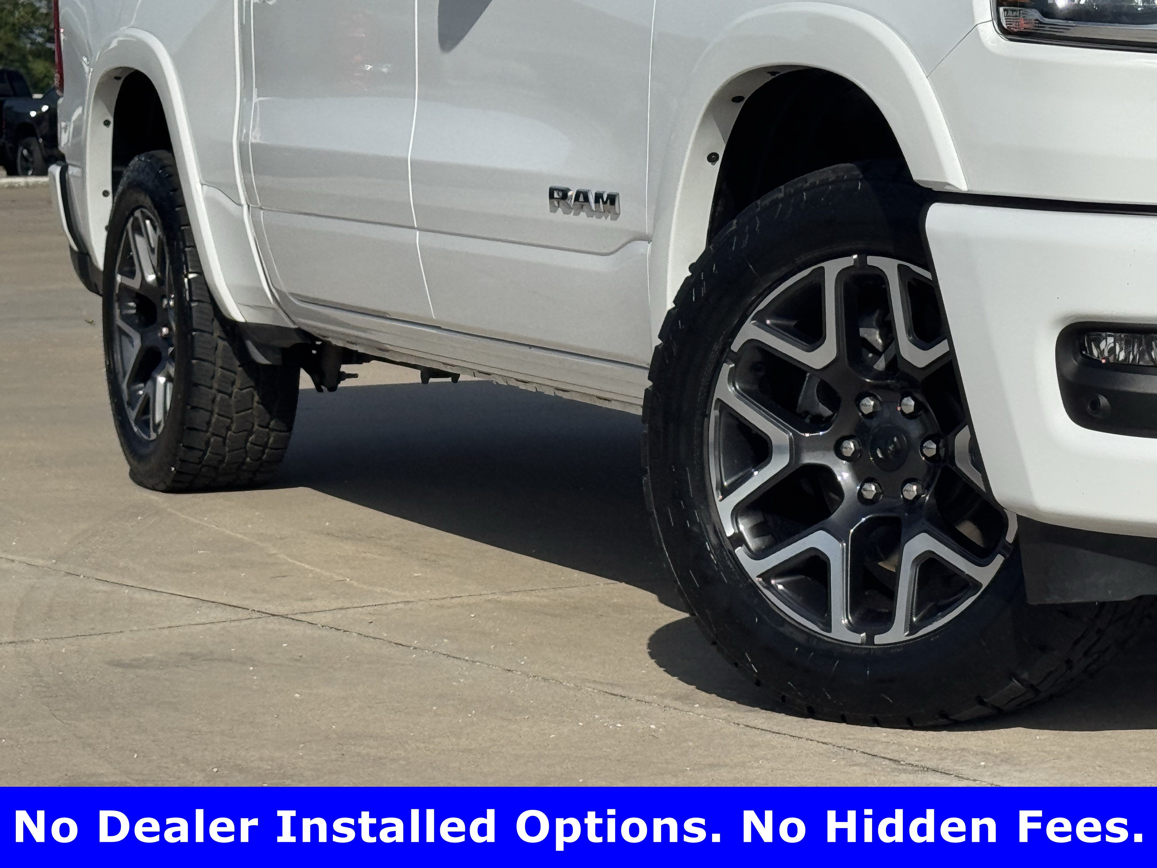 Used 2025 RAM 1500 Laramie w/ Sport Appearance Package AWD/4WD image 3