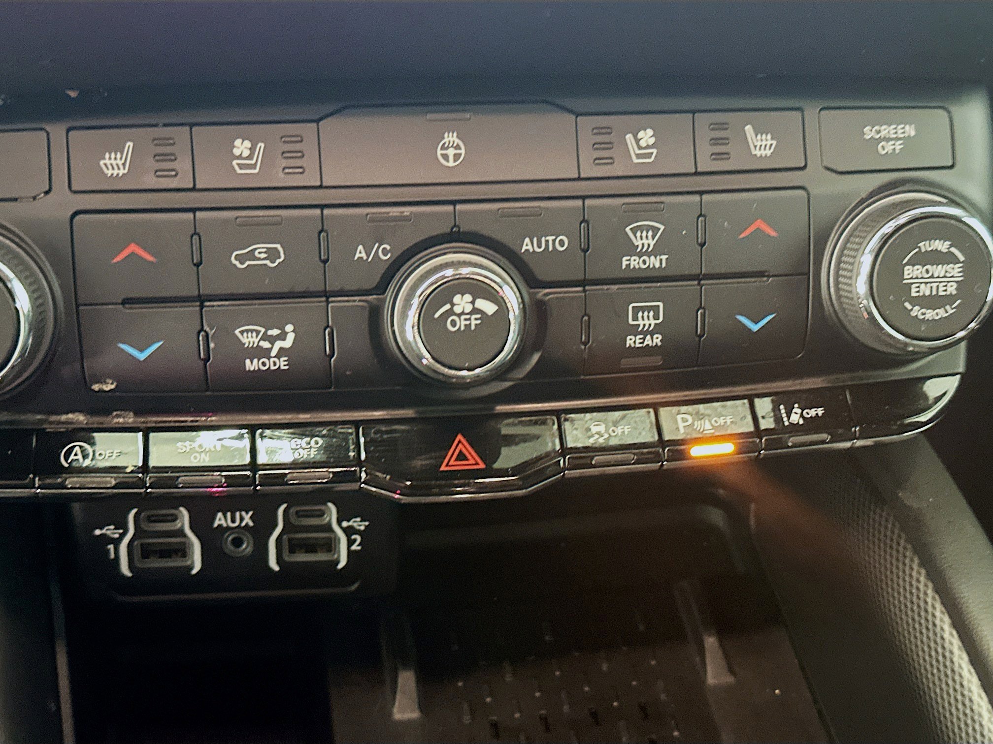 Used 2025 Dodge Durango GT image 24