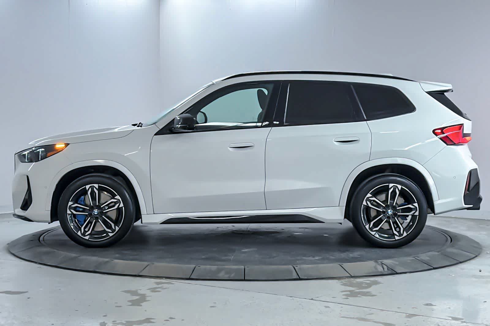 Used 2024 BMW X1 M35i w/ Premium Package AWD/4WD image 5