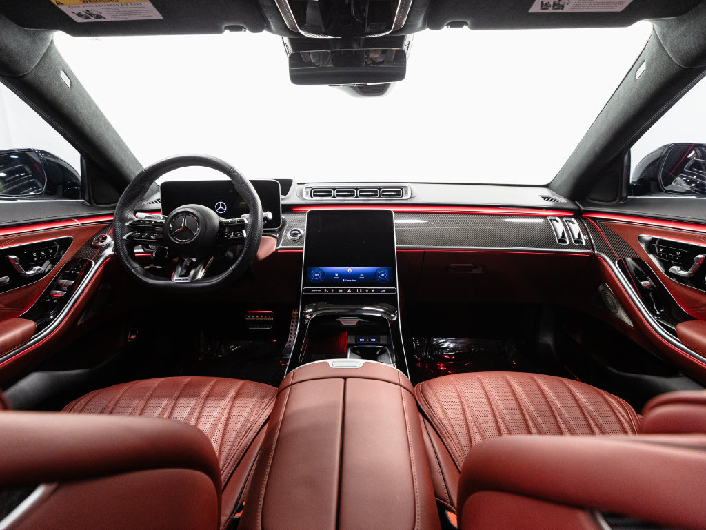 Used 2025 Mercedes-Benz S 63 AMG S image 26