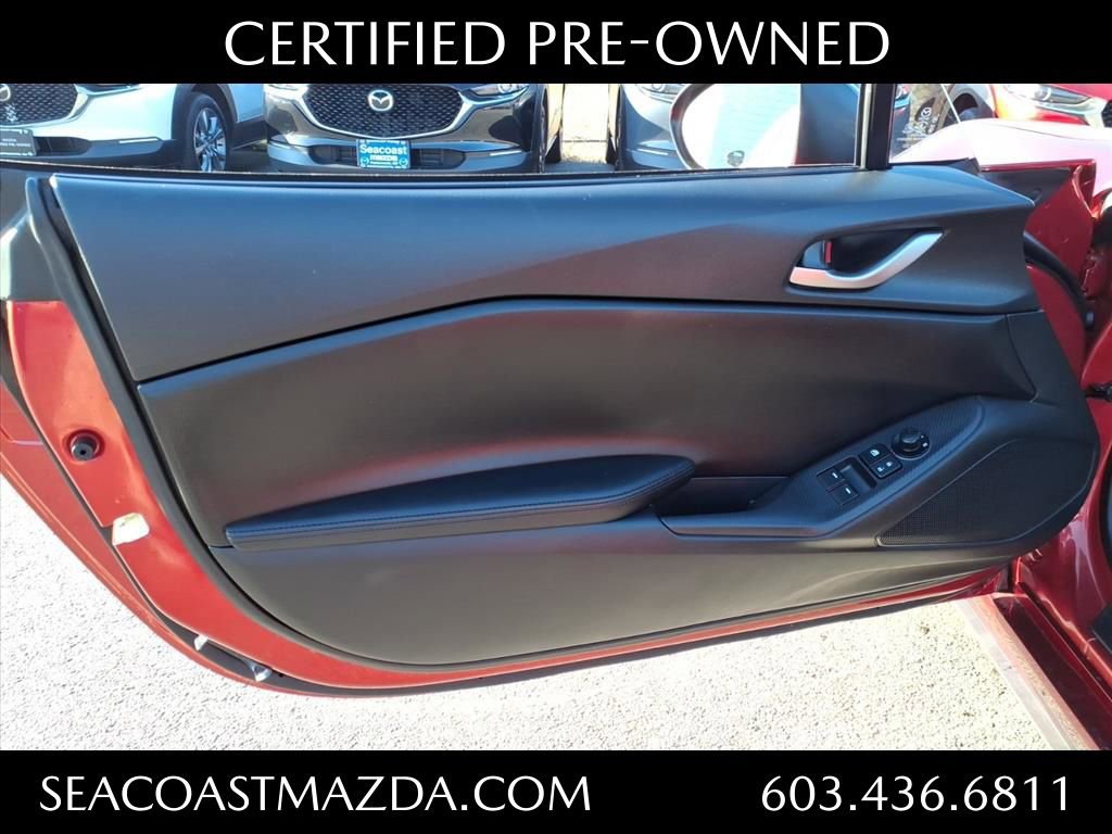 Certified 2025 MAZDA MX-5 Miata Sport image 8