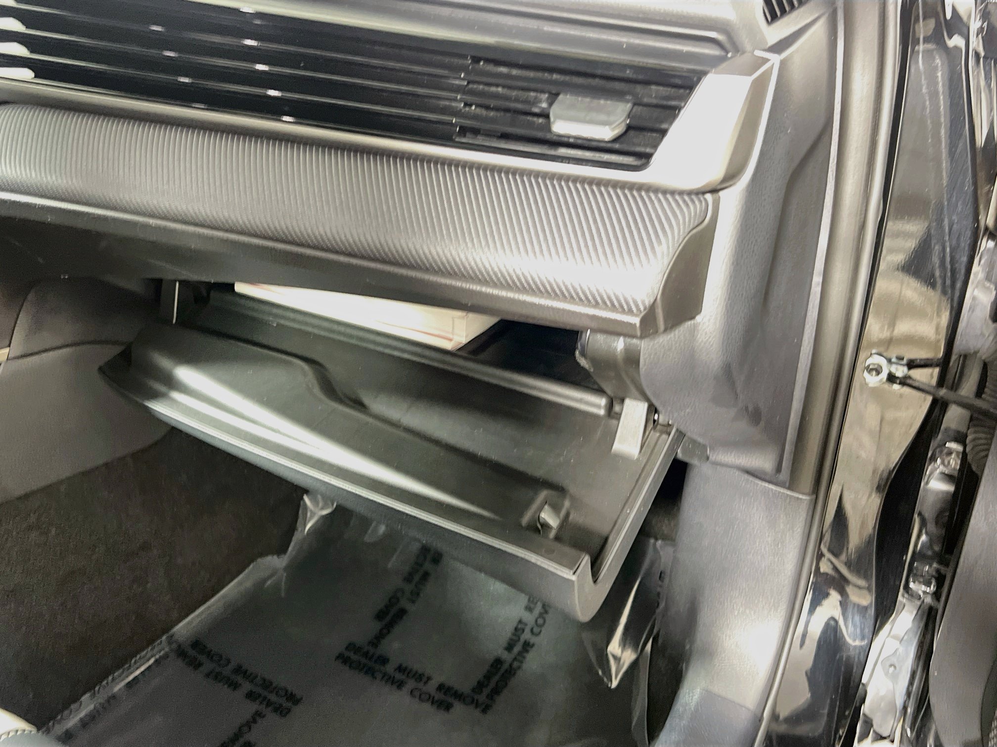 Used 2025 Toyota Camry SE FWD image 35