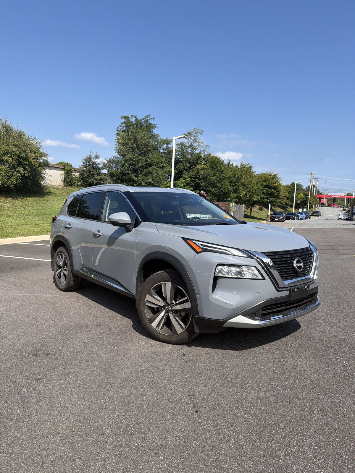 Used 2023 Nissan Rogue Platinum w/ Platinum Premium Package AWD/4WD image 7