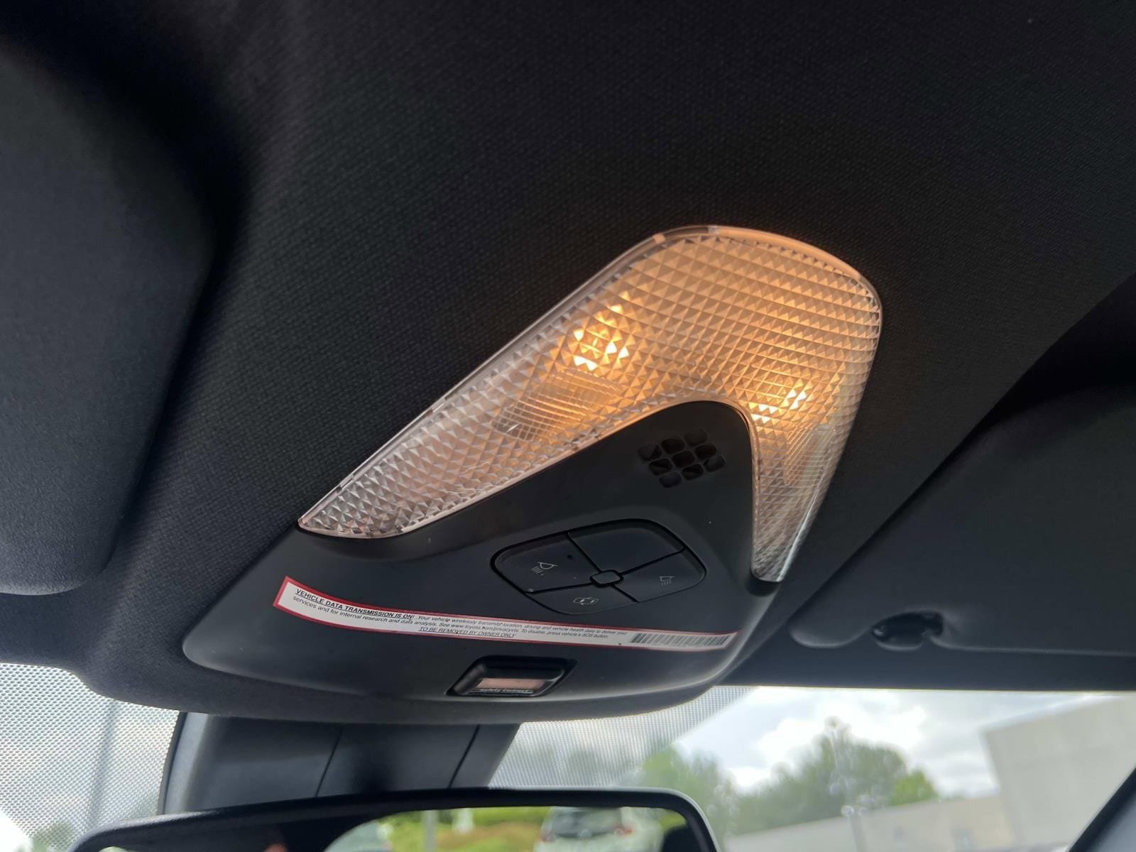 Used 2019 Toyota C-HR XLE FWD image 31