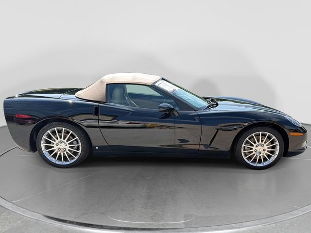 Used 2009 Chevrolet Corvette Convertible w/ Preferred Equipment Group RWD image 2