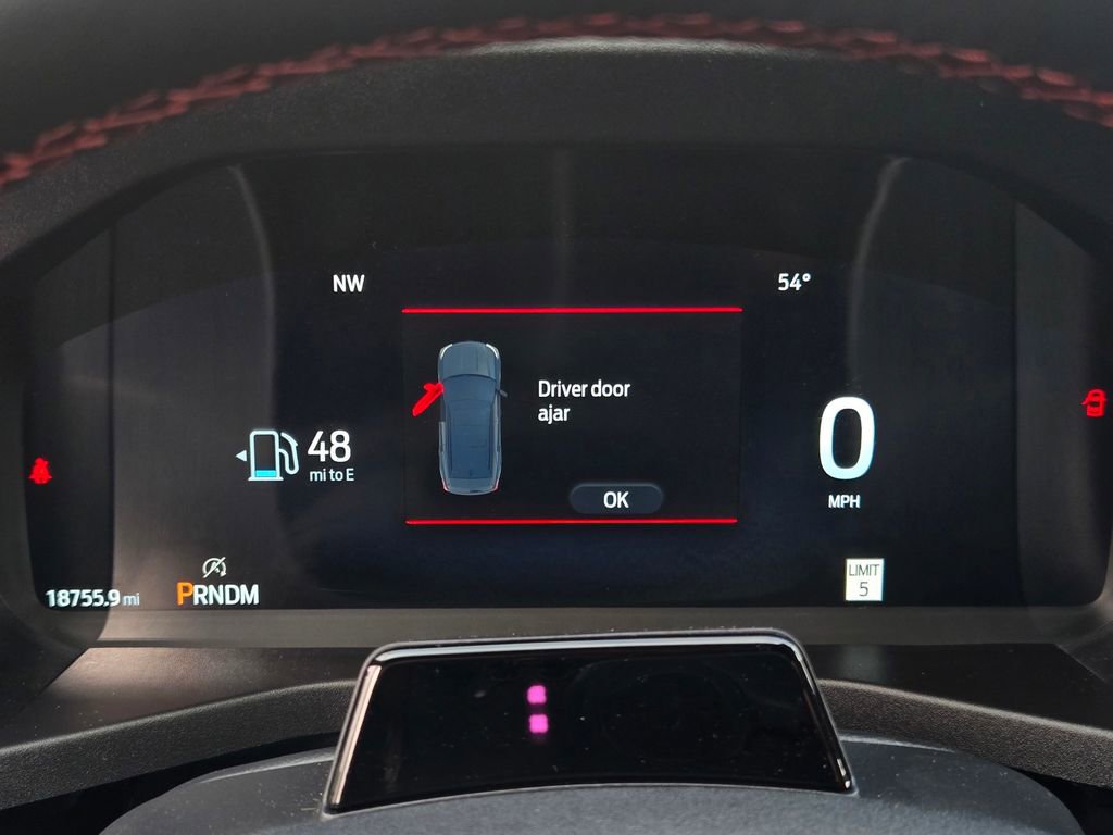 Used 2025 Ford Explorer ST image 36