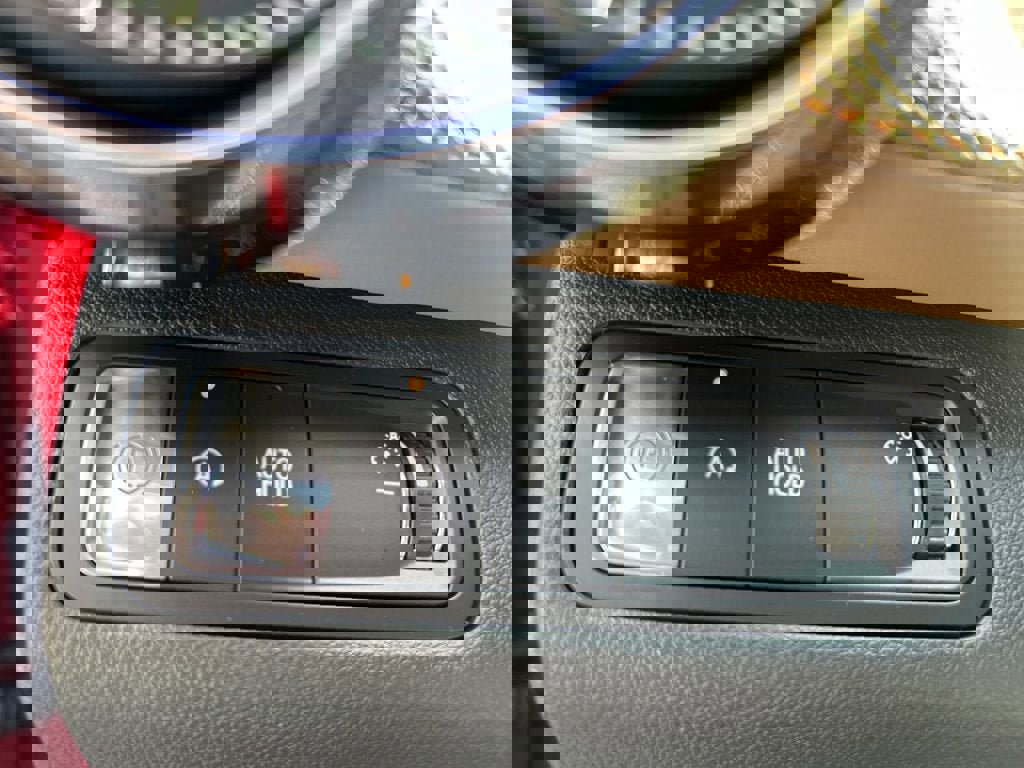 New 2026 Chevrolet Equinox ACTIV w/ Convenience Package III image 10