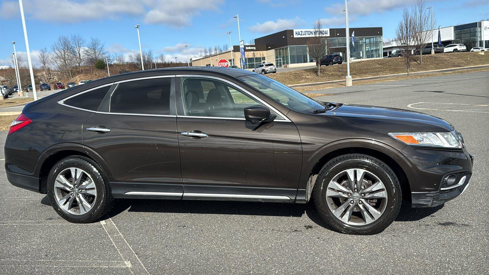 Used 2013 Honda Crosstour EX image 3