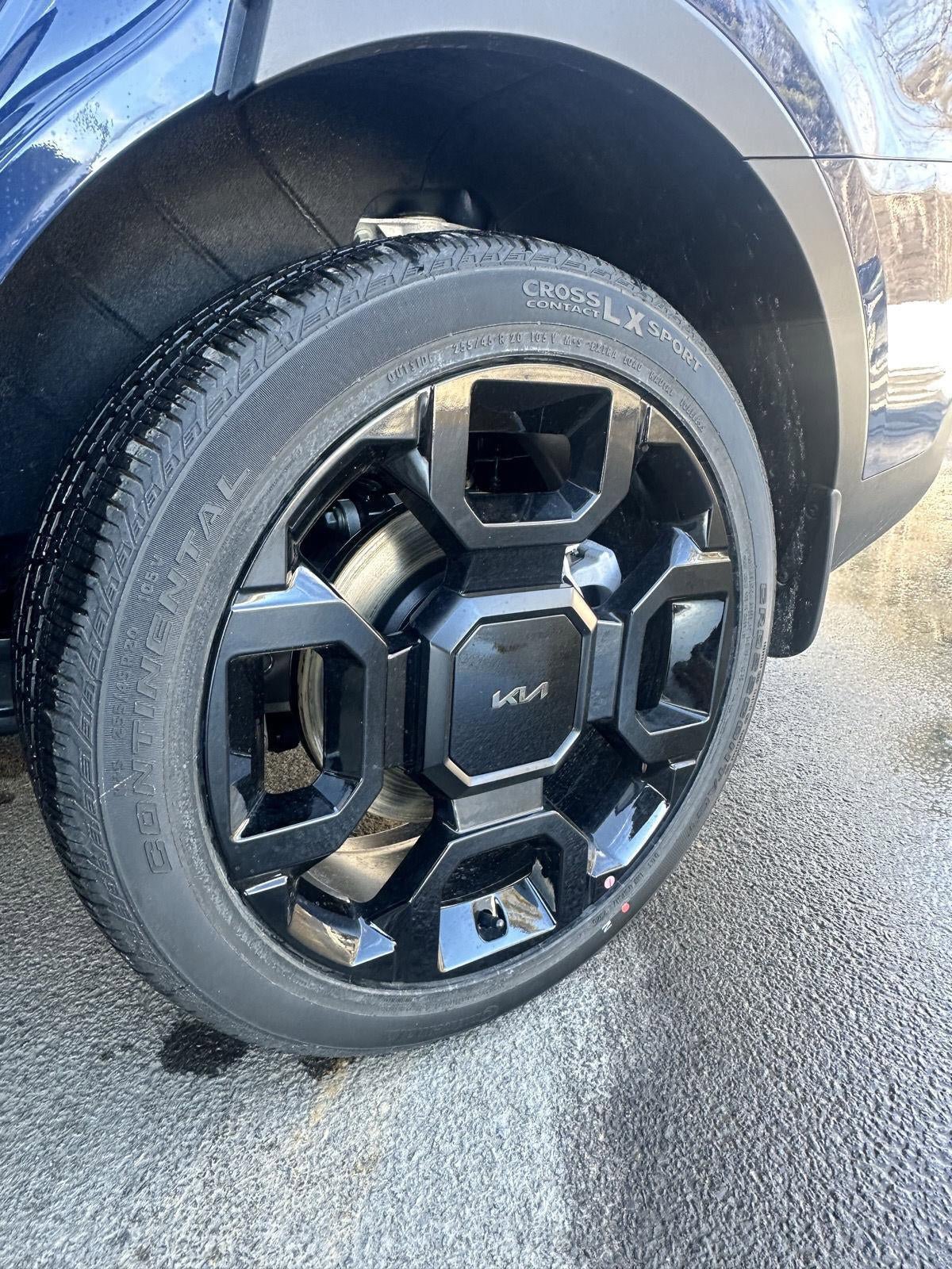 New 2026 Kia Sorento SX image 17
