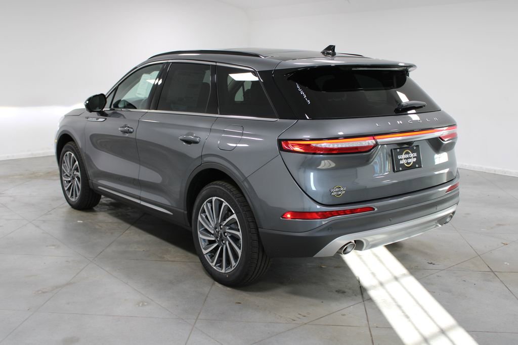 New 2026 Lincoln Corsair Reserve image 6