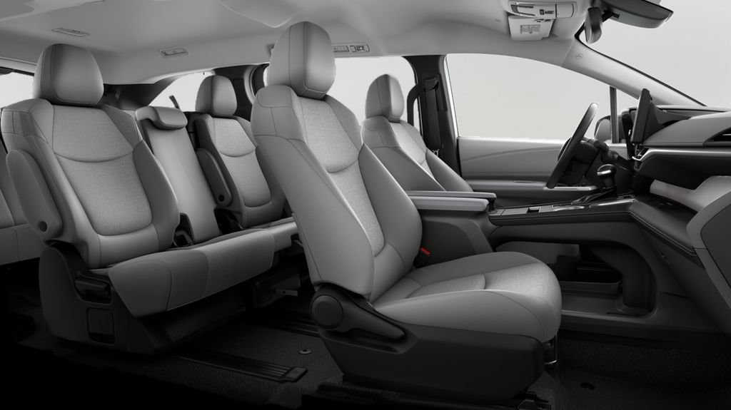 New 2026 Toyota Sienna LE AWD/4WD image 6