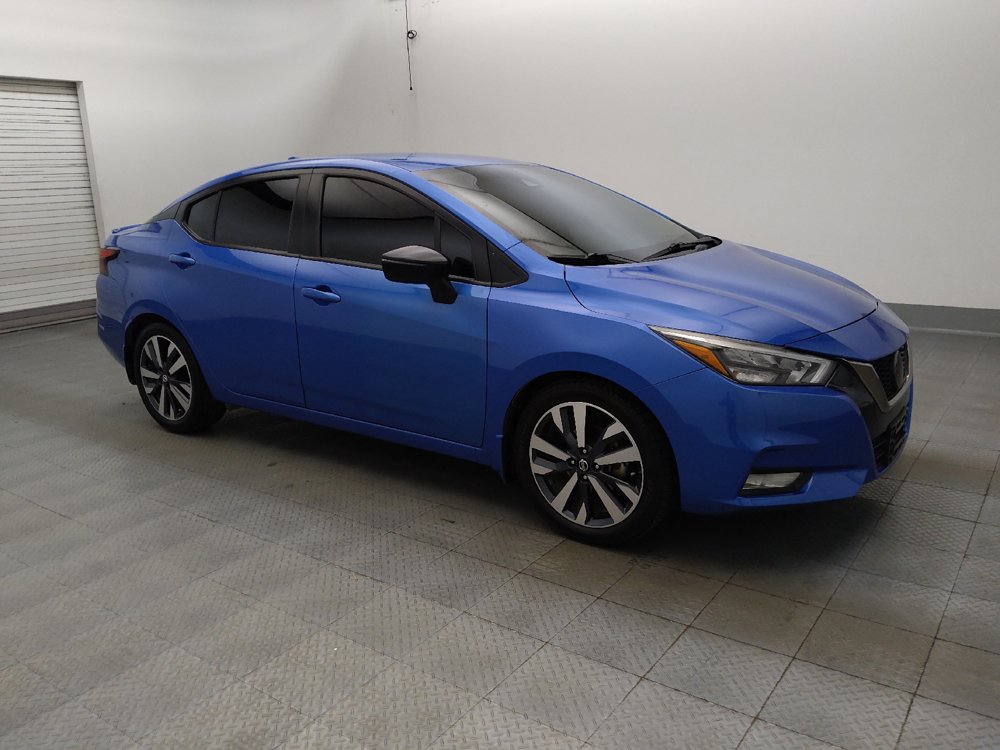 Used 2020 Nissan Versa SR FWD image 11