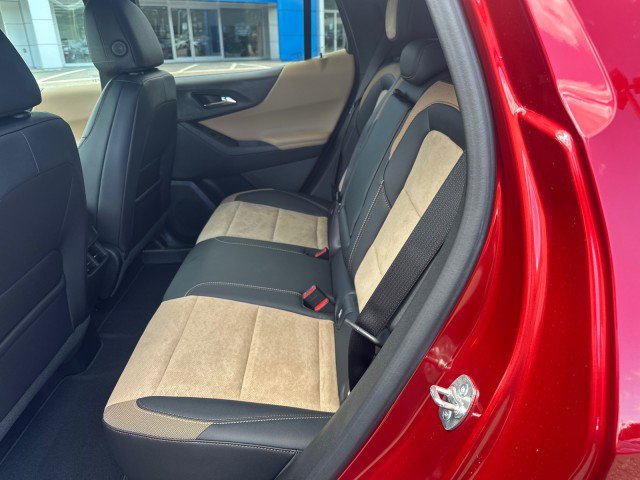 New 2026 Chevrolet Equinox ACTIV w/ Safety and Technology Package image 12