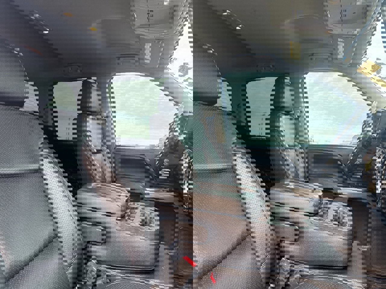 Used 2018 Chevrolet Silverado 1500 LT w/ LT Eassist Package image 12