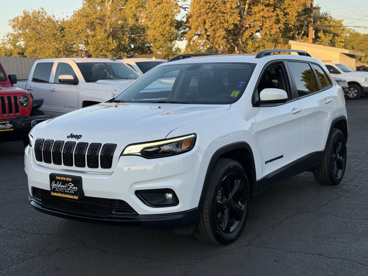 Used 2019 Jeep Cherokee Latitude Plus image 6
