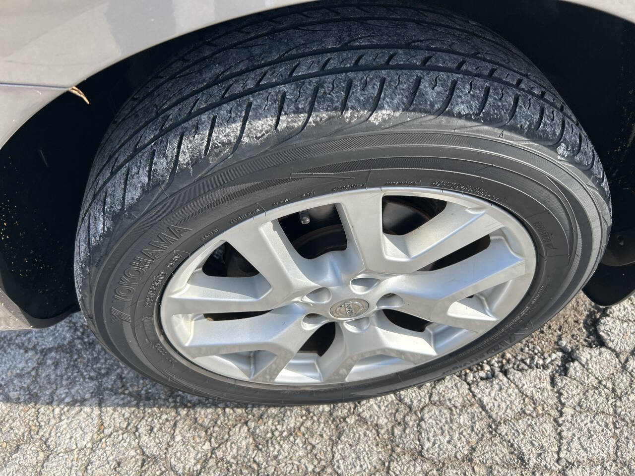 Used 2011 Nissan Rogue SV w/ SL Pkg image 8