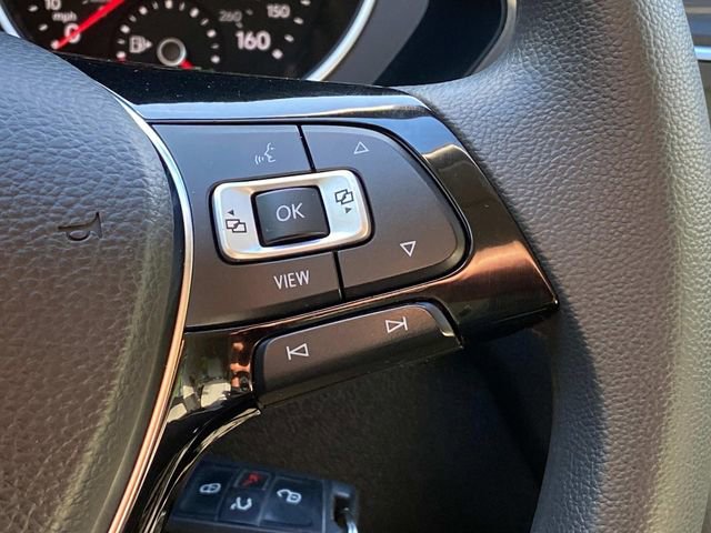 Used 2020 Volkswagen Tiguan S image 21