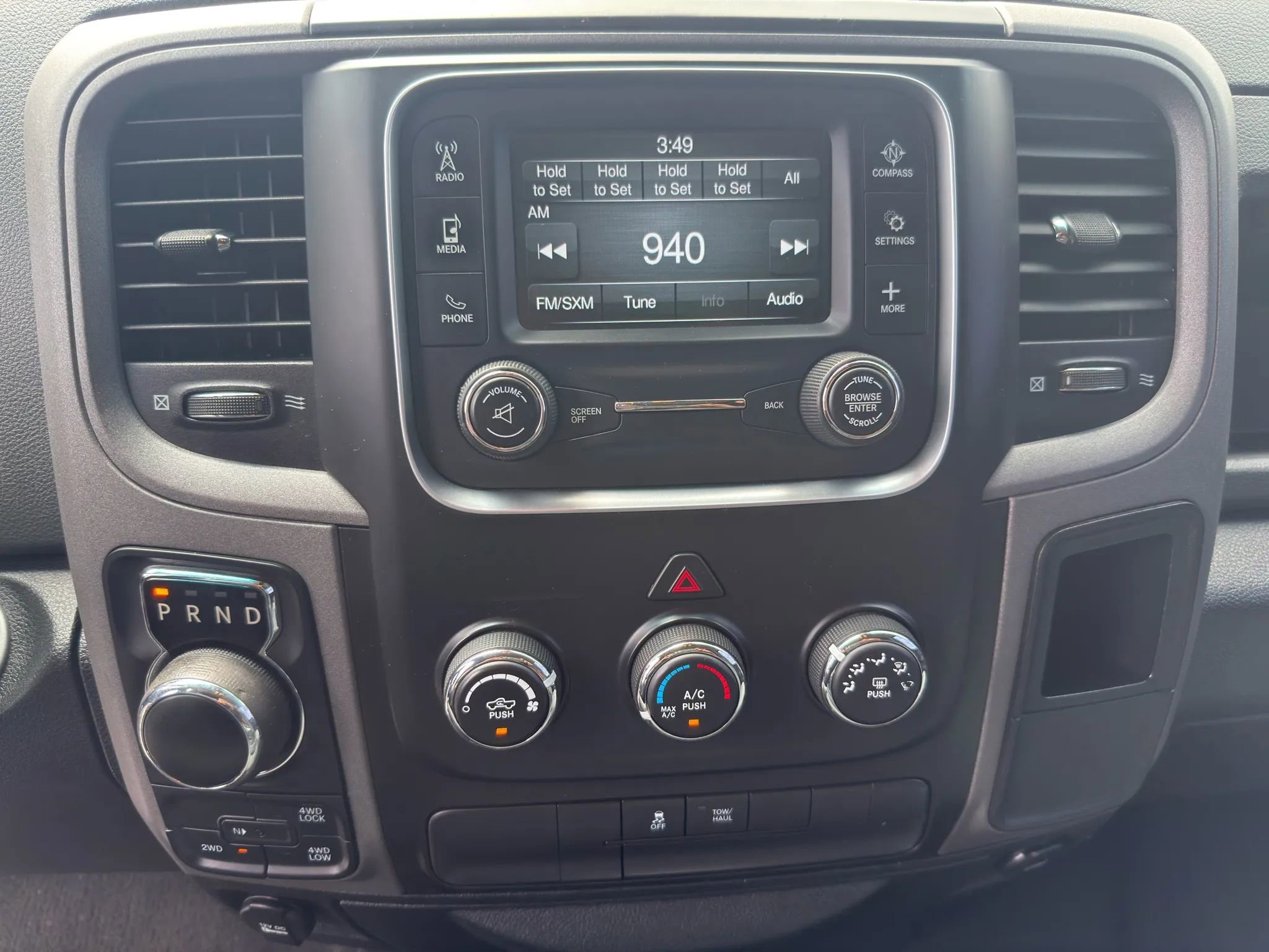 Used 2018 RAM 1500 Express w/ Black Ram 1500 Express Group image 17